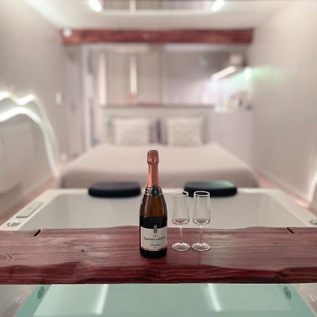 A La Folie - Loft & Spa Montrevault Exteriér fotografie